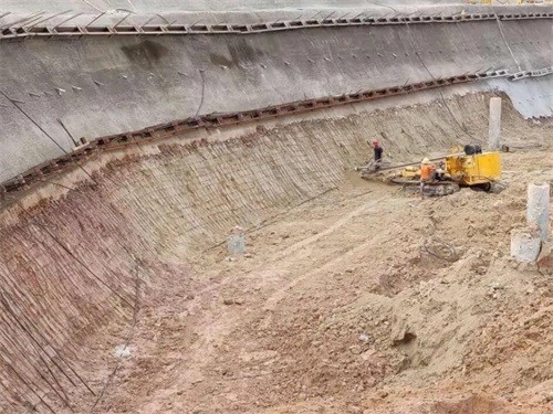 玄武基坑边坡加固